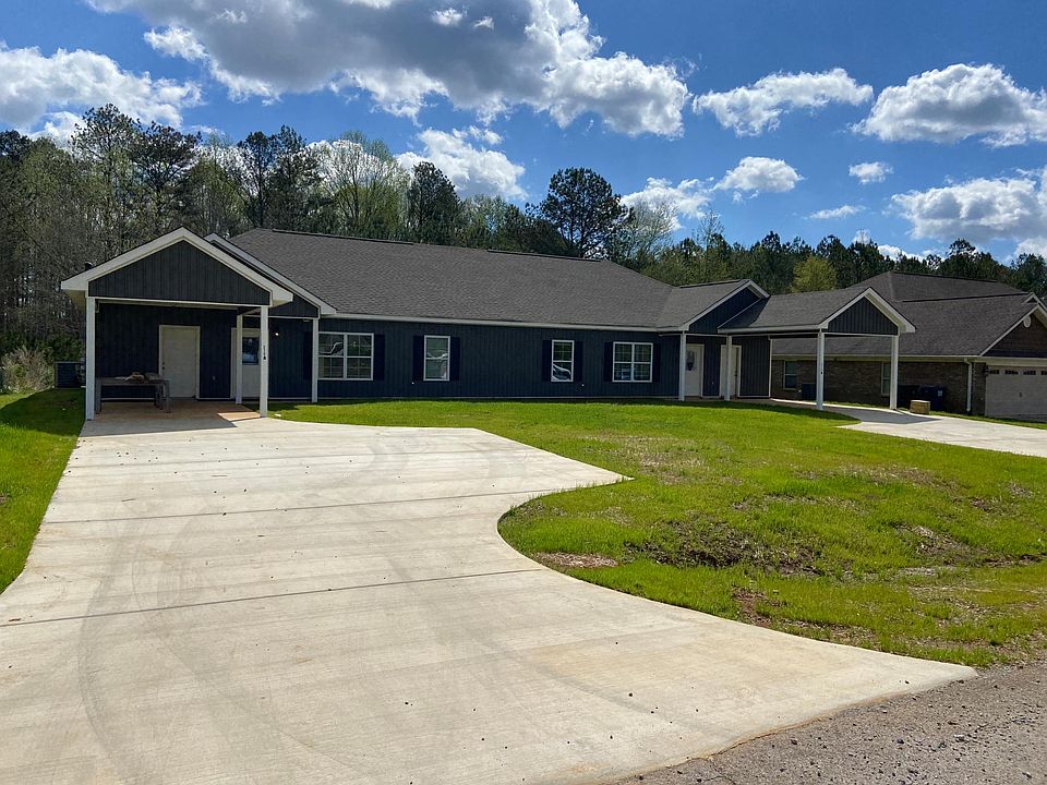 1st image of 215 Fern Bank Dr #A