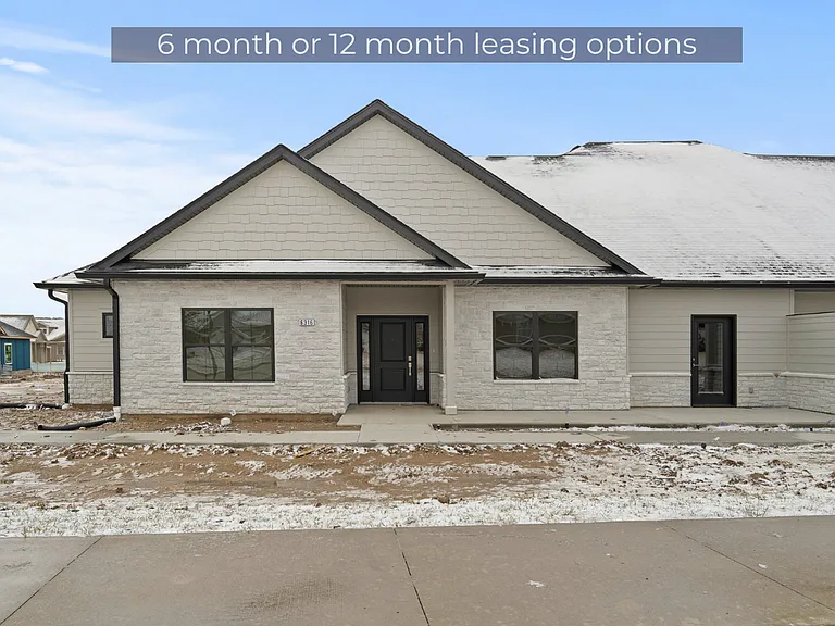 6321 Murano Way — Photo 3