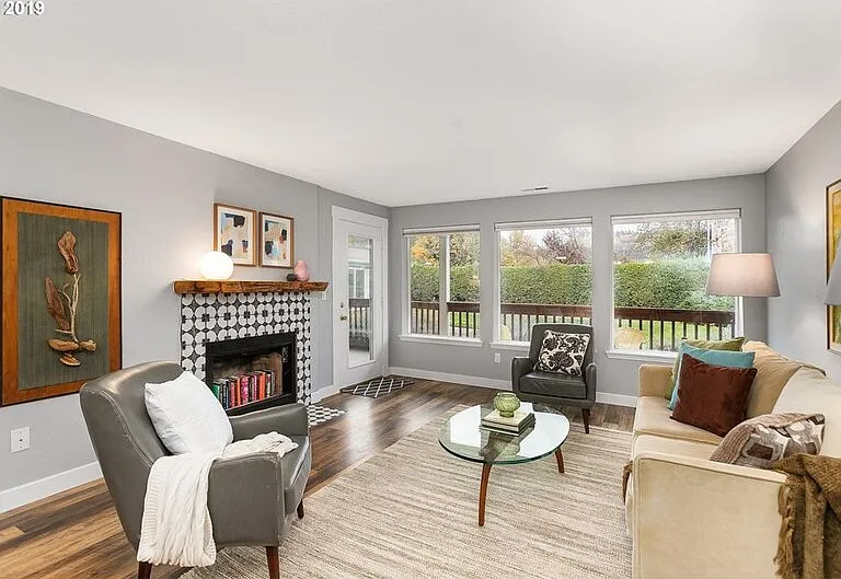 6734 N Richmond Ave #1 — Photo 3