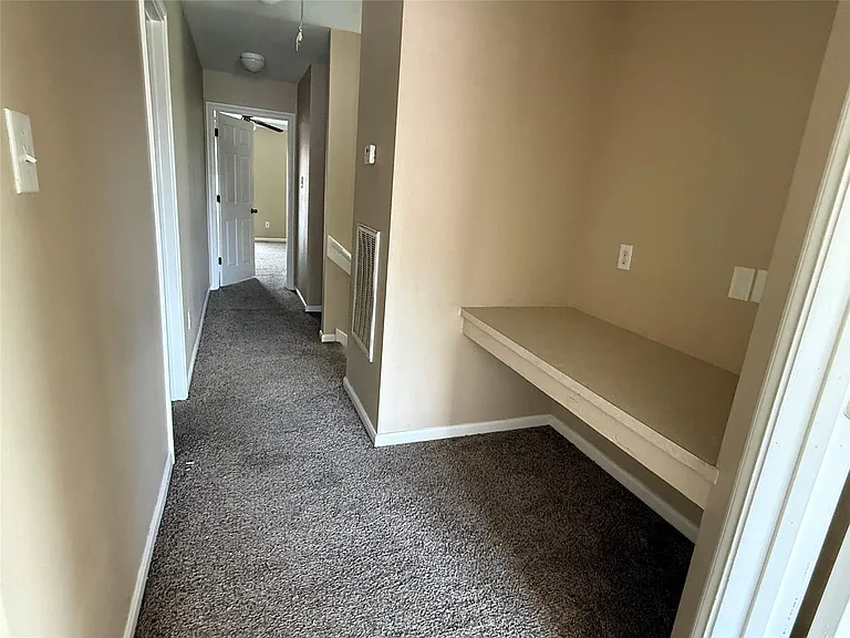1625 Townhome Ln — Photo 9