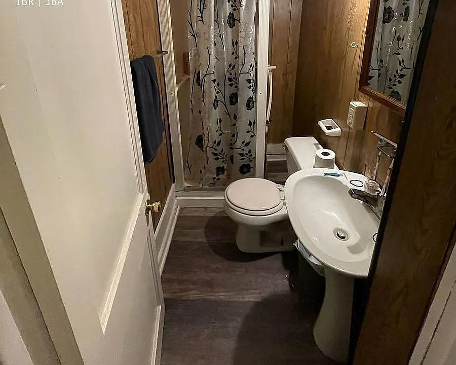 2nd image of 3611 Home Ave