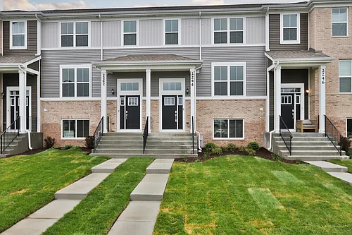 2244 Stonegate Rd Photo 1