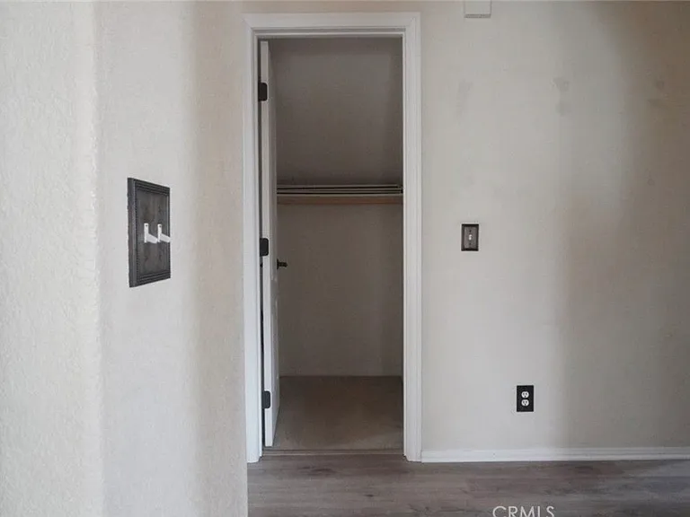 12661 Shorewood Ln — Photo 42