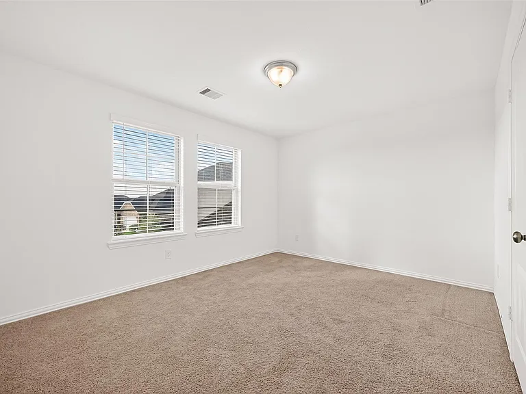 8114 Royal Palm Ct — Photo 43