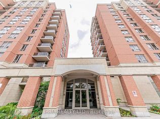 73 King William Cres #503, Richmond Hill, ON L4B 0C2