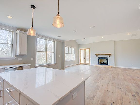 3rd image of 974 Shanborne Ln Lot 21