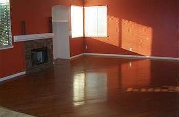 3rd image of 4411 Eiffel Dr