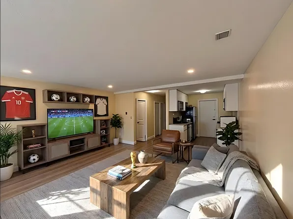 21 Greenwood St, Melrose, MA