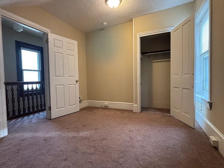 143 E 7th Ave #2 — Photo 10