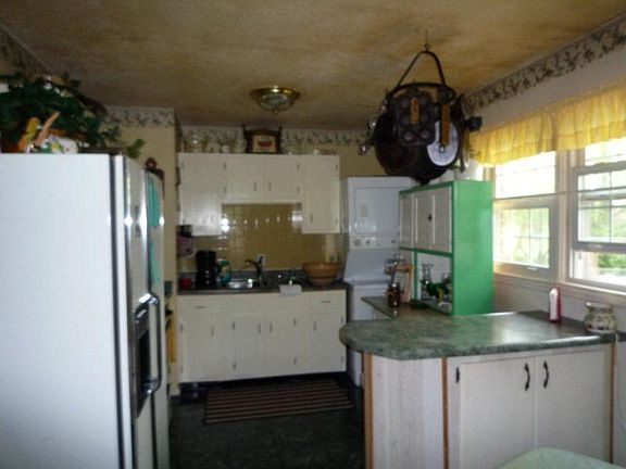5th image of 117 Oliver Dr