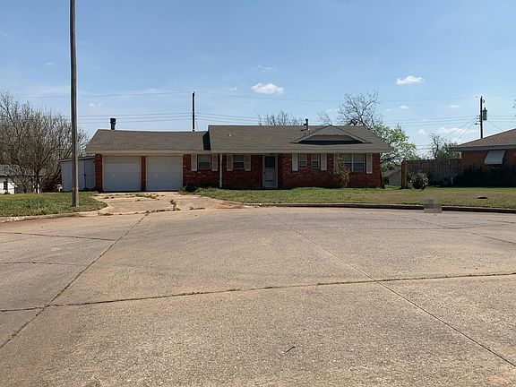 5th image of 3028 SE 22nd Cir