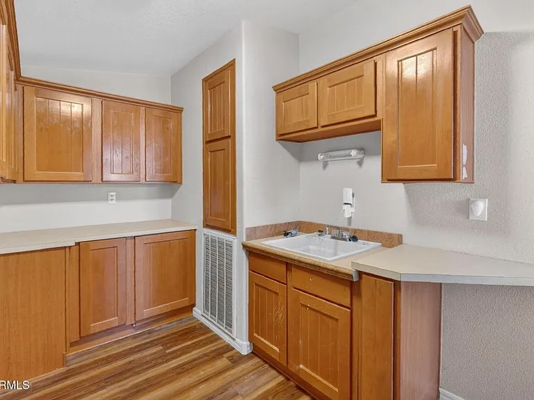 1171 Louie St — Photo 19
