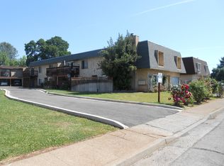 668 Saginaw St APT 3, Redding, CA 96002