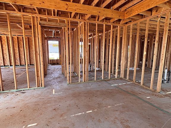 4th image of 6637 Prickly Pear Way
