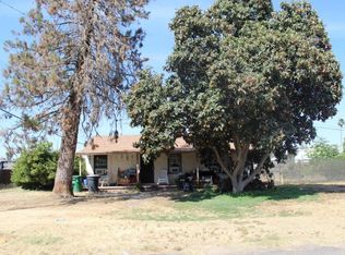 535 S 4th St, Chowchilla, CA 93610