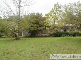 1935 S Luther Rd, Harrah, OK 73045