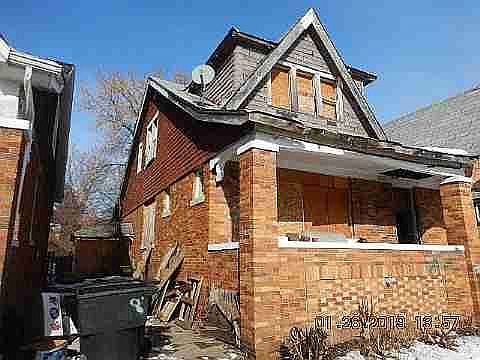 8111 E Hildale