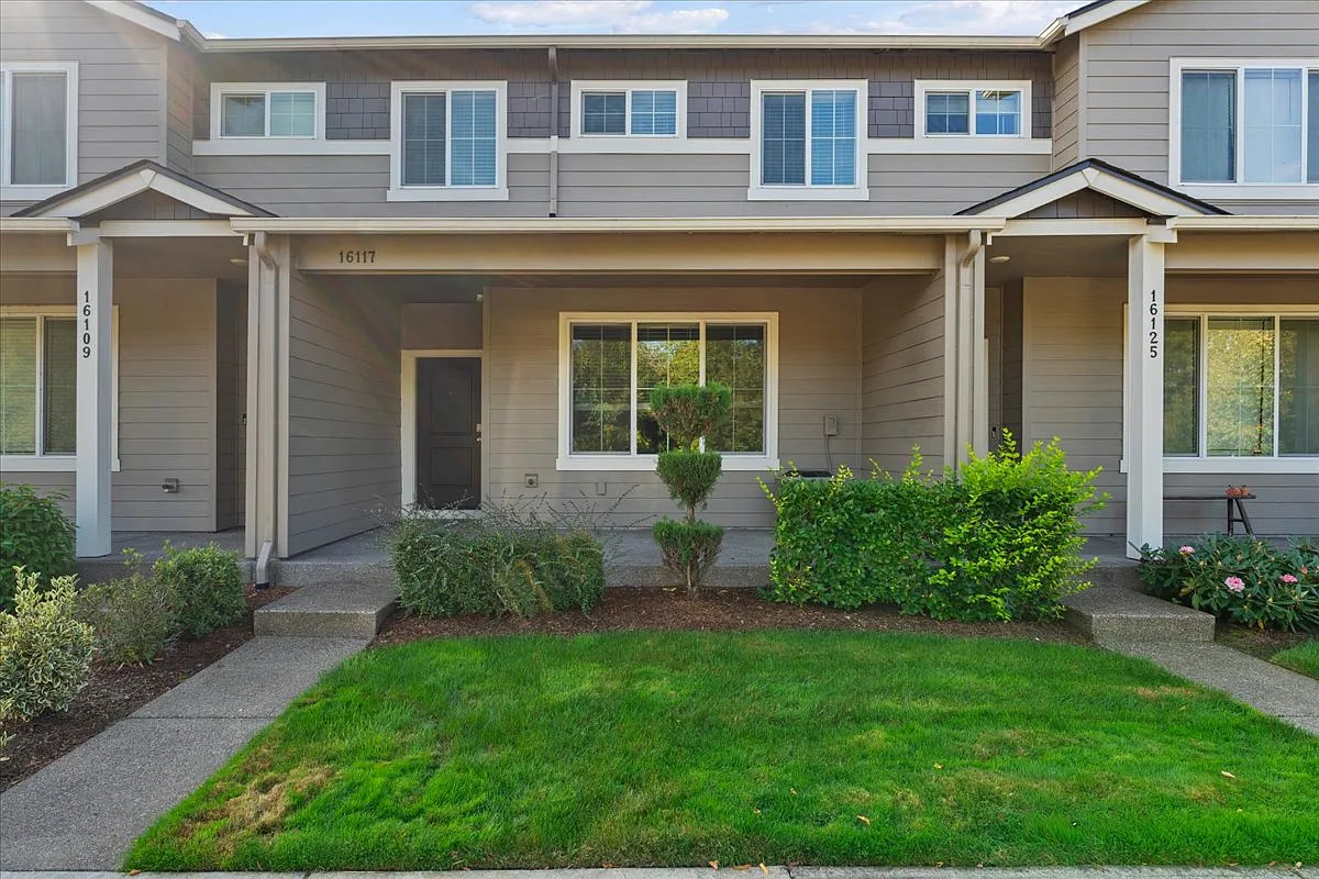 3 bed, 2.5 bath, 1767 sqft, $2,750 — Photo 1