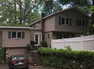 2403 Acorn Rd, Langhorne, PA 19053