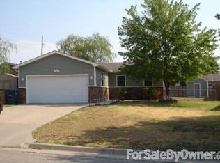 2407 E Robbins St, Wichita, KS 67219