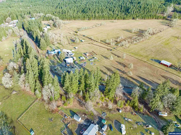 44057 Wiley Creek Dr, Sweet Home, OR 97386