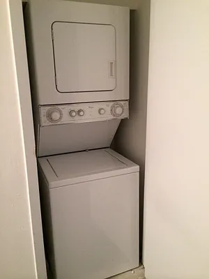 Rented by Acacia Realty | media 28