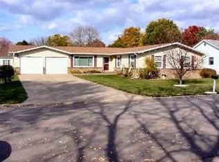813 Bruce Ln, Princeton, IL 61356