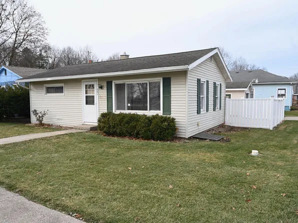 201 Weller Ave, La Porte, IN 46350