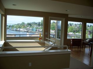 3629 W Commodore Way, Seattle, WA 98199