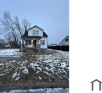 3 bed, 1000 sqft, $1,200 — Photo 2