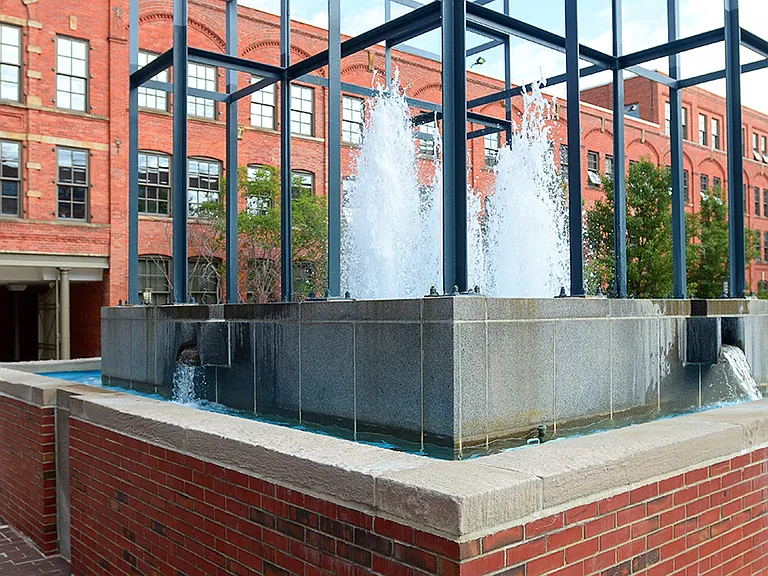 River Place Luxury Apartments — Photo 17