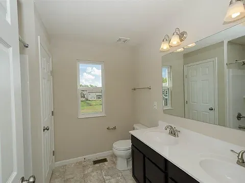 1544 Bear Lake Dr — Photo 2