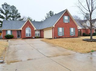 6698 White Hawk Ln, Olive Branch, MS 38654