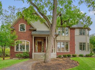 340 Brandon Ave, Glen Ellyn, IL 60137