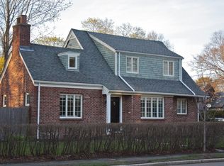 75 Tedesco St, Marblehead, MA 01945