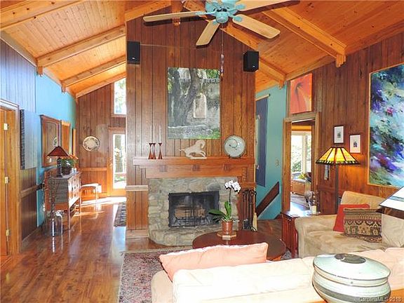 5th image of 200 Mountain Home Estate Dr