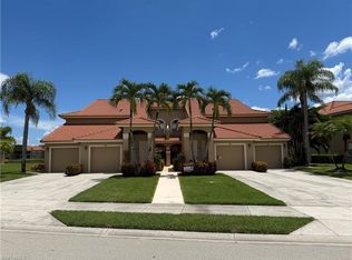 6580 Huntington Lakes Cir APT 202, Naples, FL 34119