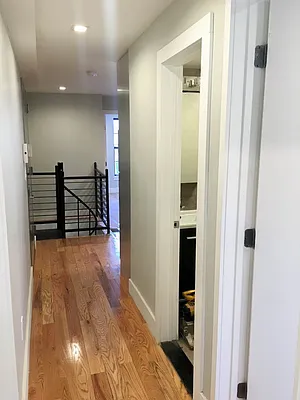Rented by Nooklyn NYC LLC | media 18