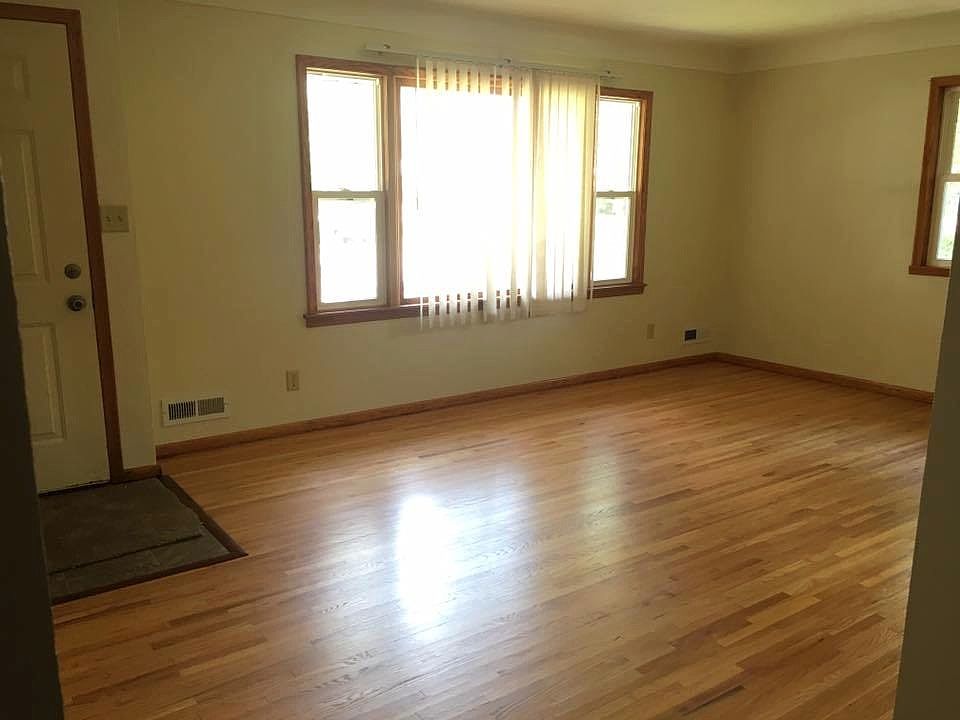 1st image of 1394 Ames Ave