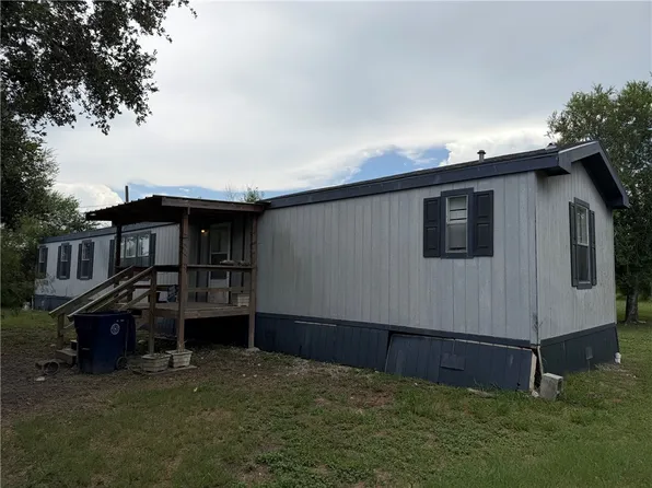 388 County Road 1341, Alice, TX 78332