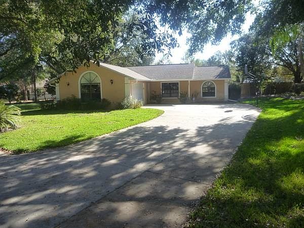 1st image of 103 Summerhill Ct
