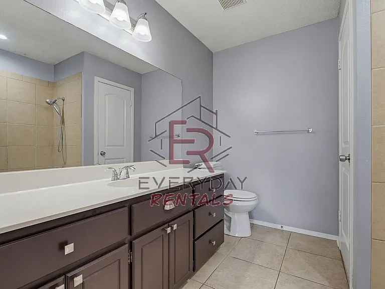 3005 Thoroughbred Dr — Photo 13