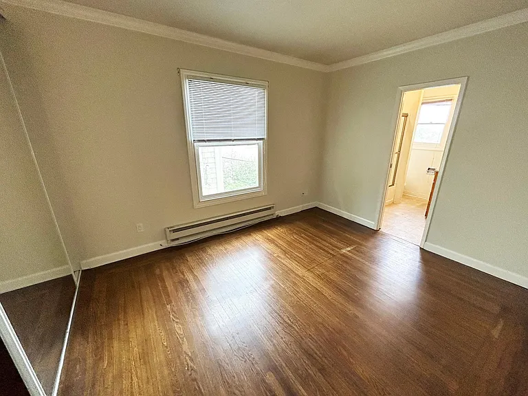 634 Capitol St #A — Photo 6