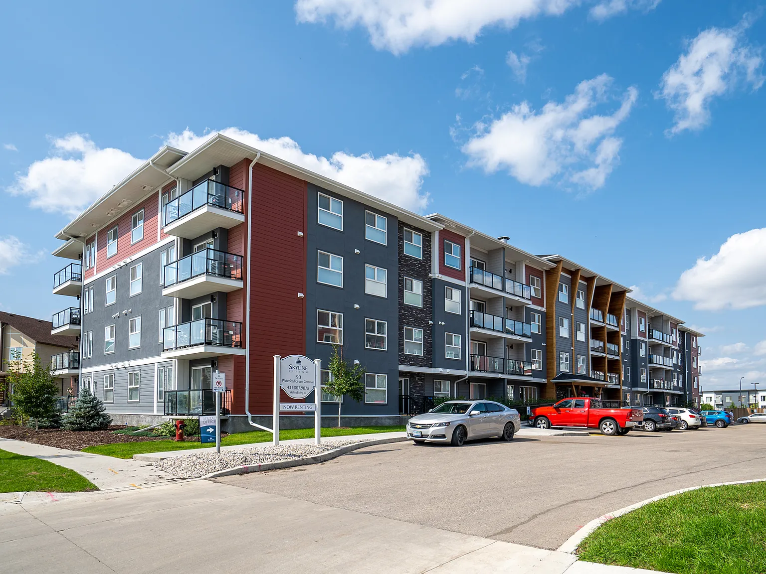 Waterford Village Apartments — Photo 2