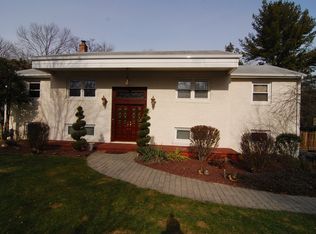 700 Knoll Rd, Boonton, NJ 07005