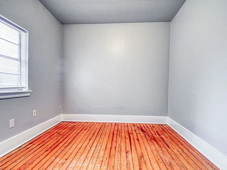 711 Jenkins Ave — Photo 18