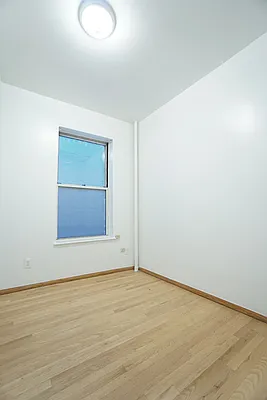 Rented by Renetta Real Estate | media 57