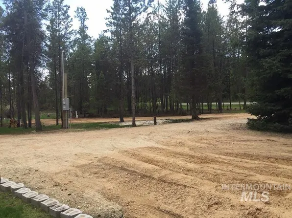 12798 Cascade Dr, Donnelly, ID 83615