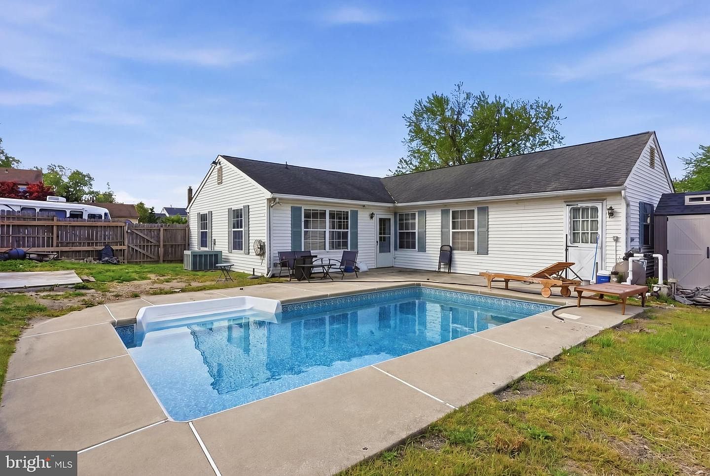 87 Argyle Ave, Blackwood, NJ 08012 | MLS #NJCD2118970 | Zillow