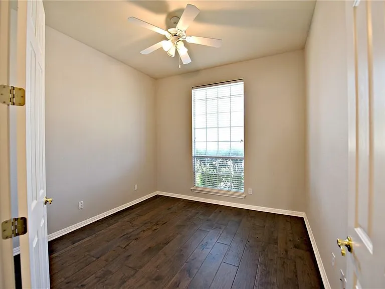 9601 Aire Libre Dr — Photo 9